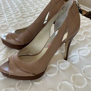 Elegant Tan Peep-Toe Heels